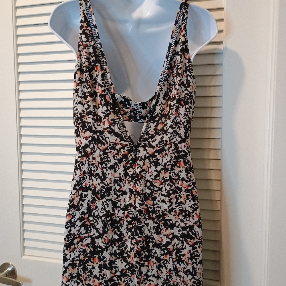 White House Black Market Floral Maxi and Mini Dress - Black and Pink Size 6 - Picture 4 of 11
